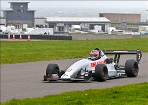 Steve Miles took both run-off wins (Neil Lambert)