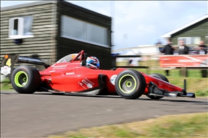 A double win brought Menzies to within a single point of Championship leader Ryder  (Matt Willis)