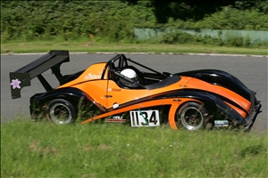 Simon Clemow rounds Semi Circle (Chris Martin)